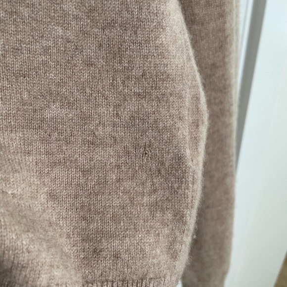 Aritzia Group of Babaton Luxe Cashmere Sweater in Oatmeal - Picture 14 of 14